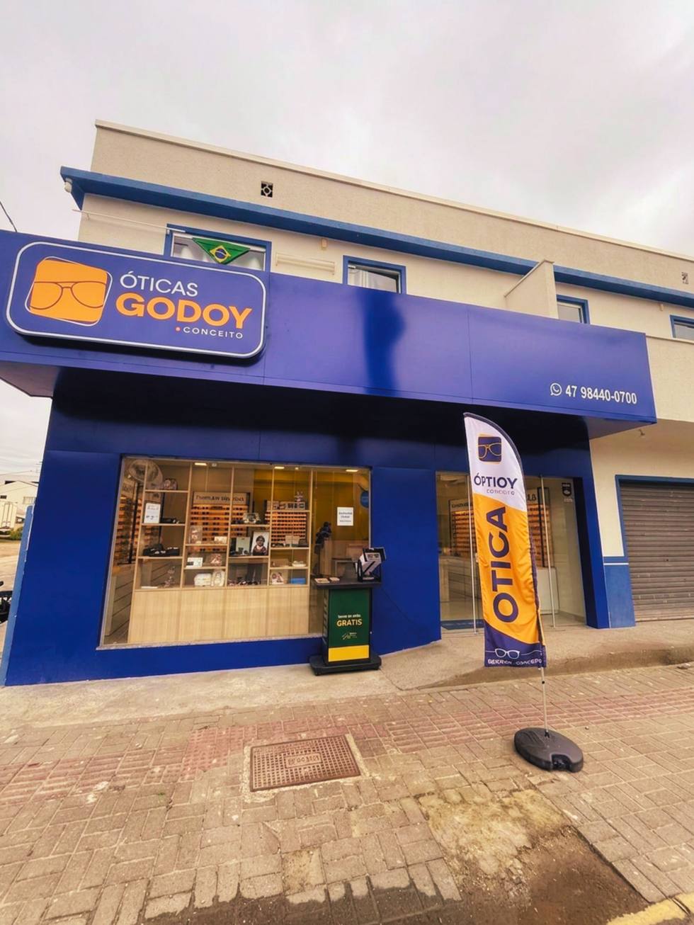 Fachada da loja Óticas Godoy Conceito em Gravatá, Penha/SC